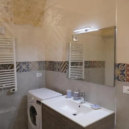 Casetta Filippi - A Pochi Passi Dal Centro Storico Ceglie Messapica Exterior foto